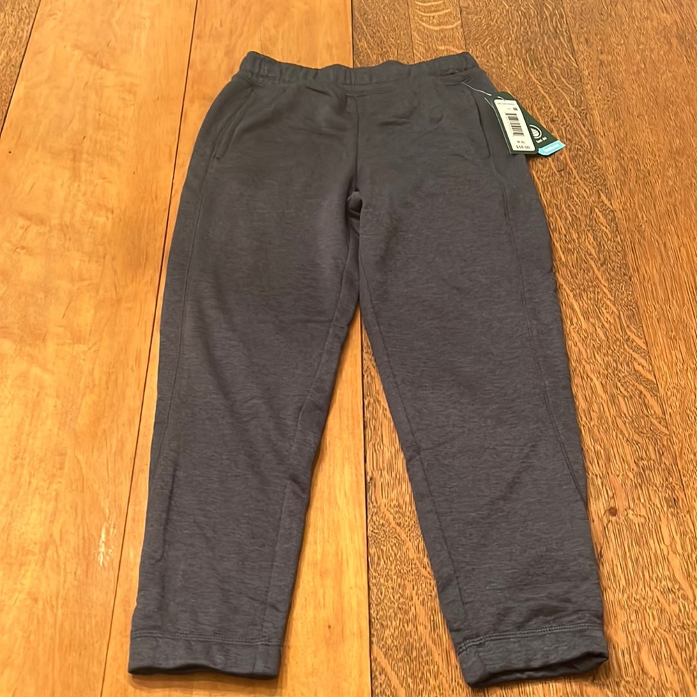 BNWT boys sweatpants size 8